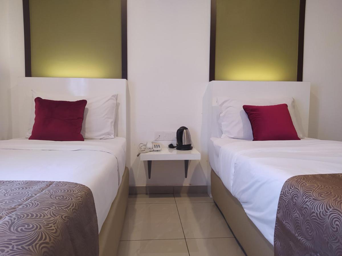 Crescendo Boutique Hotel Hock Lam Village Esterno foto